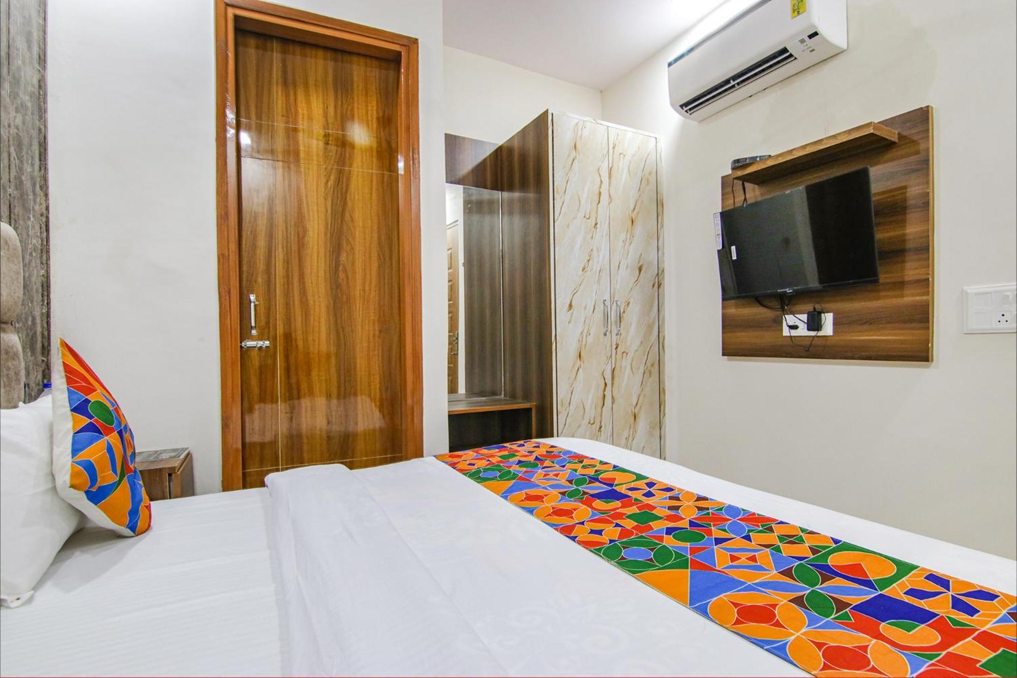 Fabhotel Hc South Crown Mohali Bagian luar foto