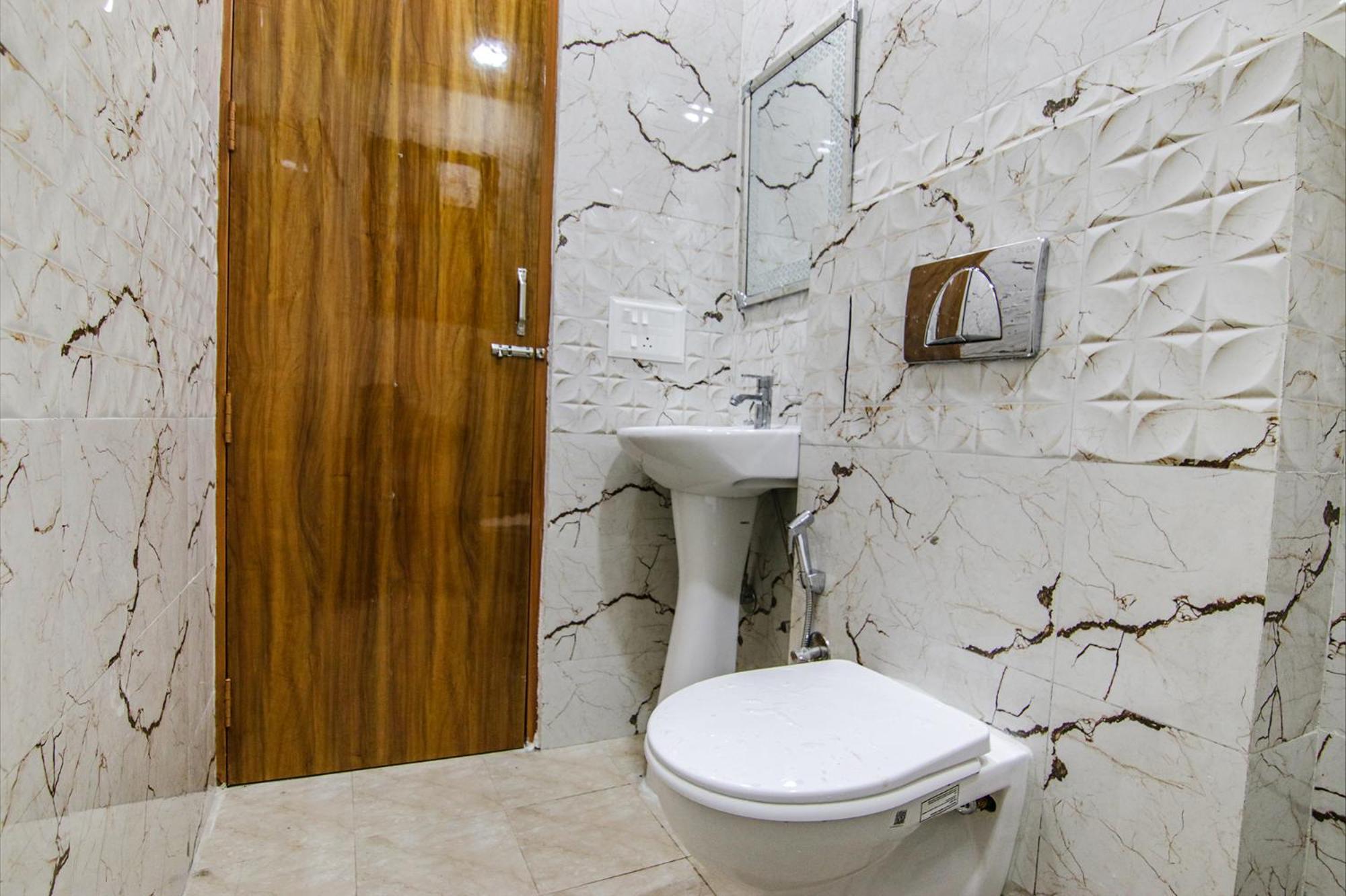 Fabhotel Hc South Crown Mohali Bagian luar foto