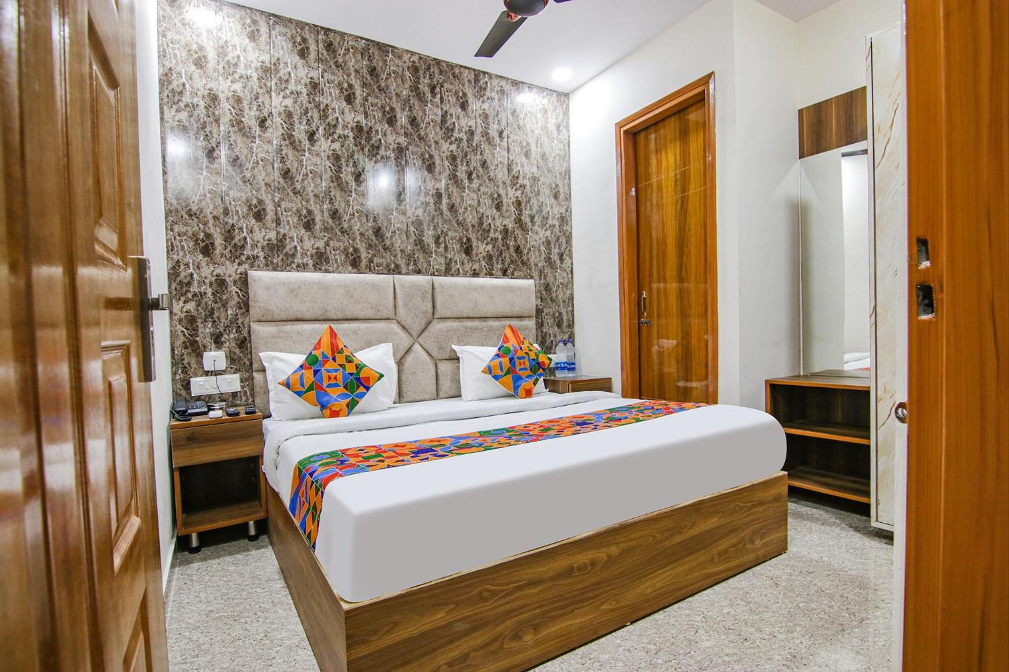 Fabhotel Hc South Crown Mohali Bagian luar foto